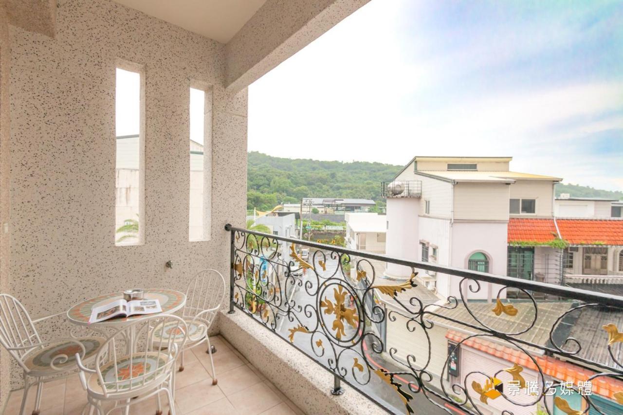 Happiness Is Coming Apartment Хуалиен Сити Екстериор снимка